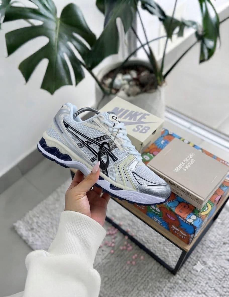 ASICS GEL WHITE