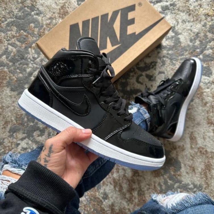 NK retro 1 sharol