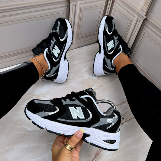 New Balance 530 (Negro-Blanco)