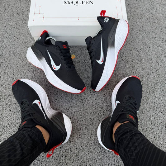 Nike Pegasustra Running (Negro-Gris-Rojo)
