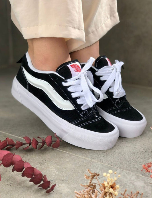 Vans Old Skool Platform (Negro-Blanco)